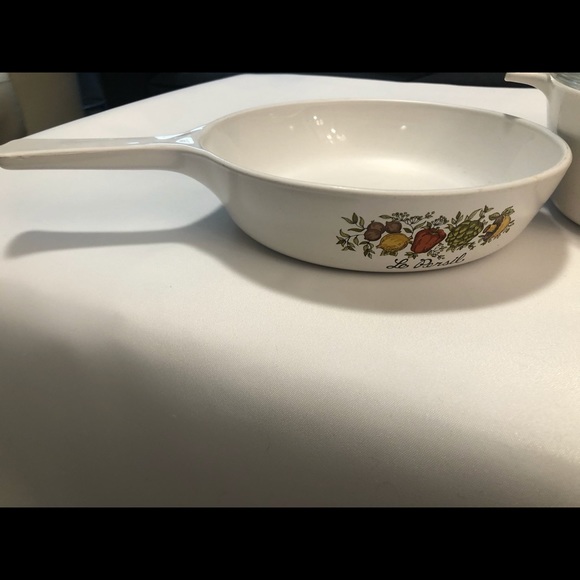 CorningWare 5 Pc. Set - Picture 2 of 13